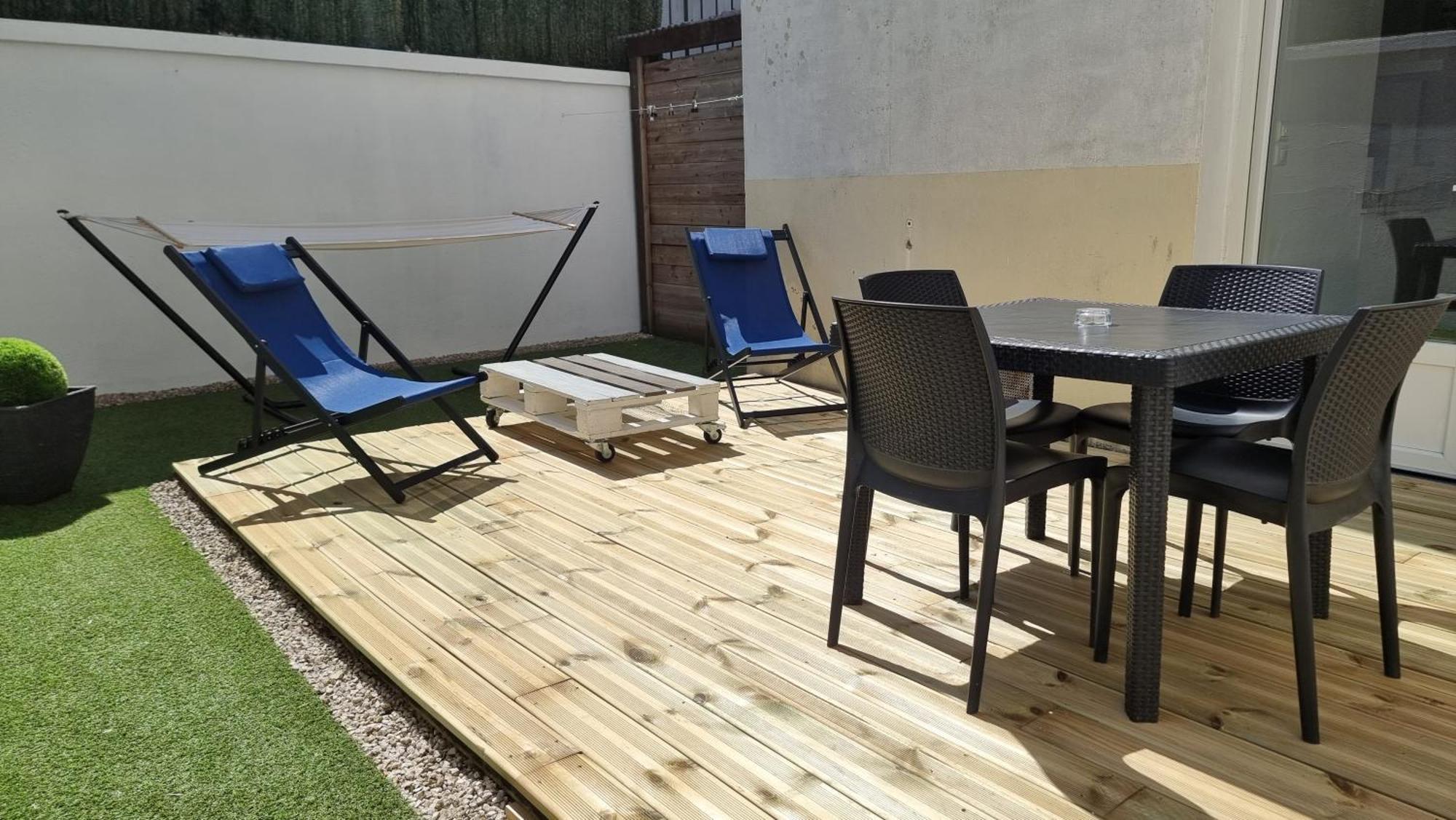 로리앙 Le P'Tit Atelier, Terrasse Privative 아파트 외부 사진